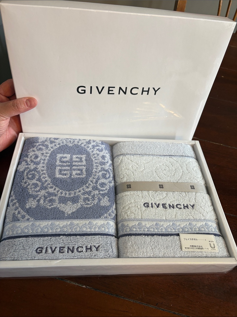 Givenchy Light Blue & Light Gray Luxury Towel Gift Set Japan exclusive
